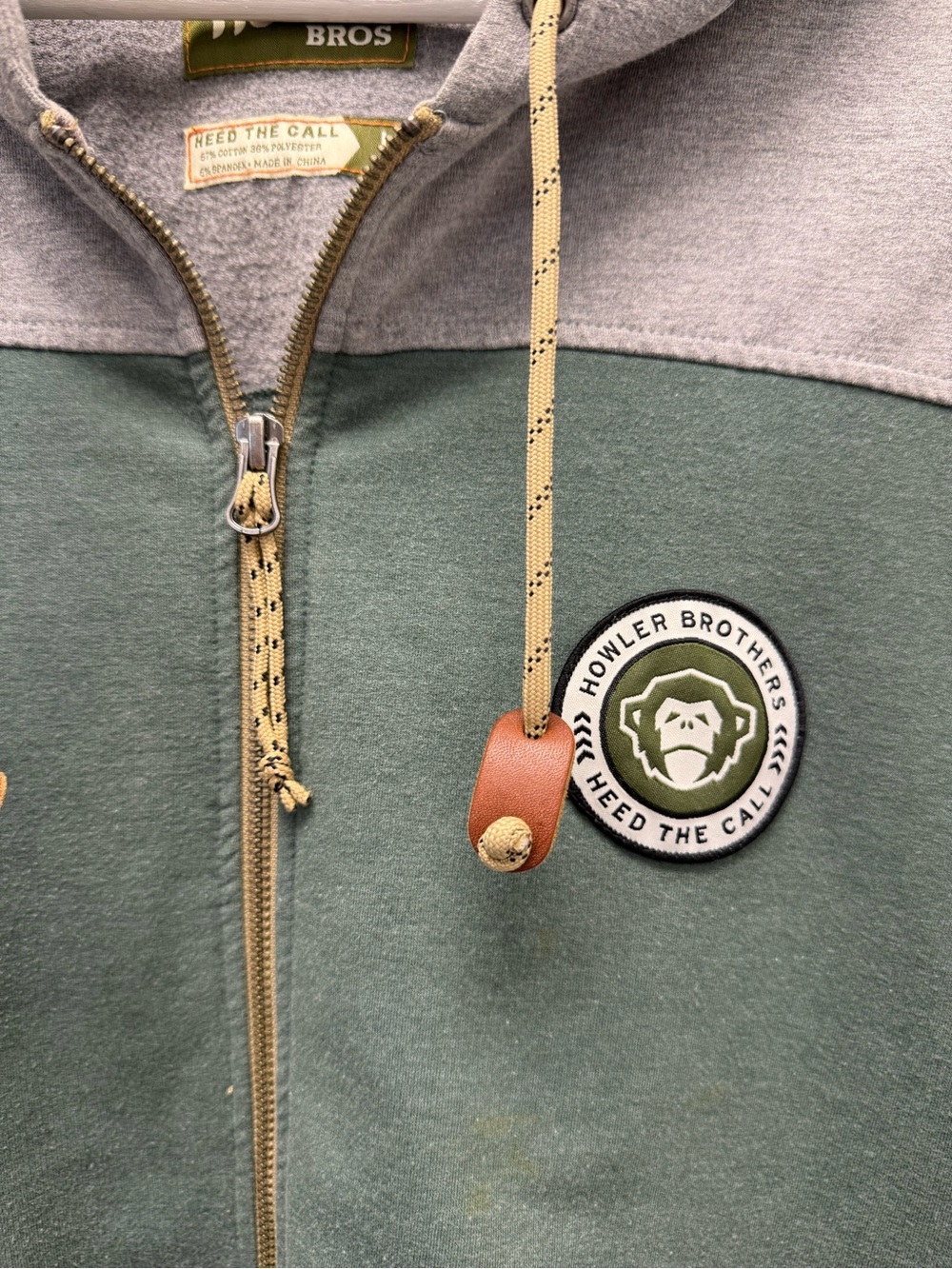 Howler Brothers Men’s Green & Gray Zip-Up Hoodie with Rope Drawcords - Size L - Picture 4 of 6
